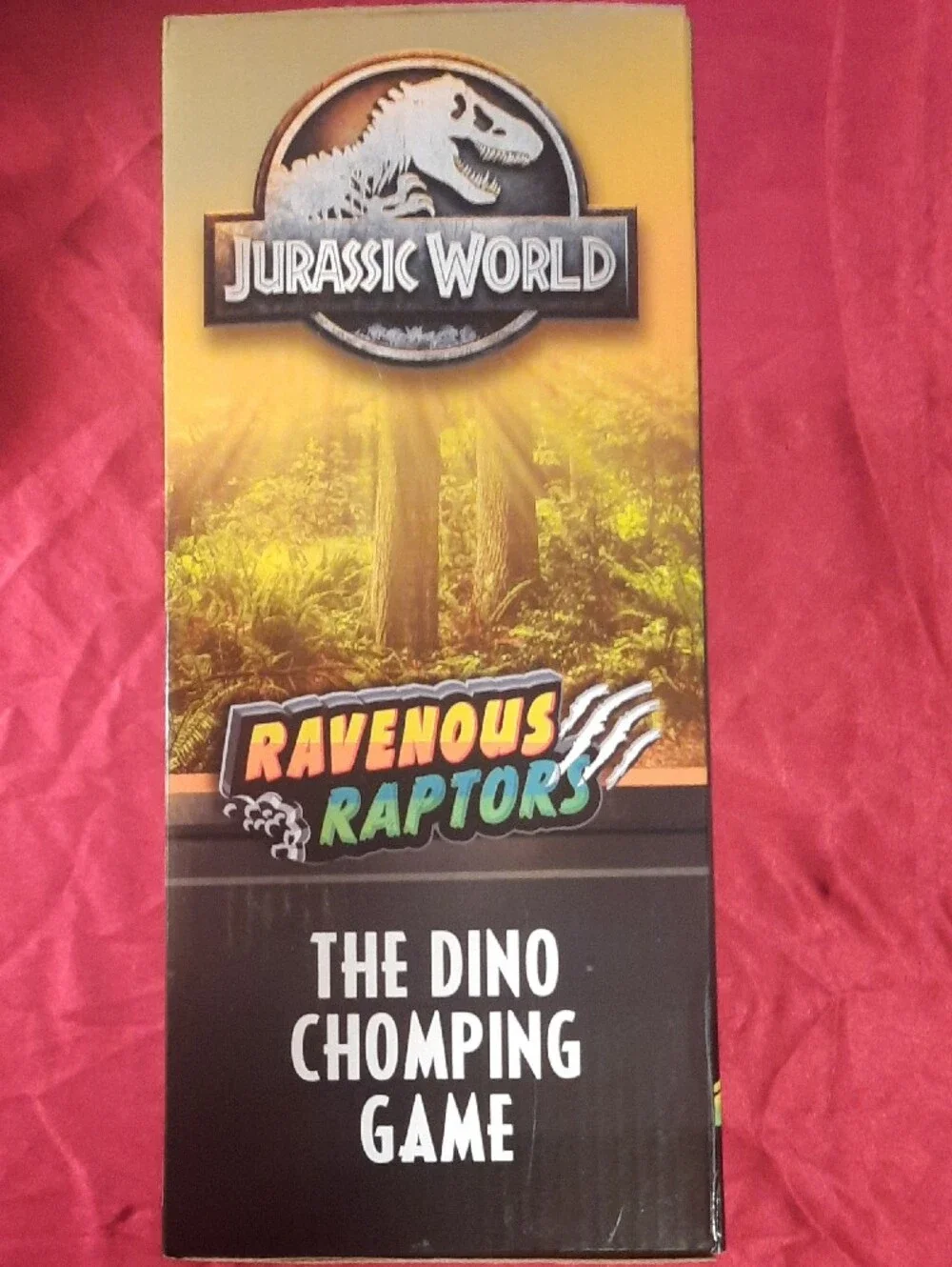 Jurassic World Ravenous Raptors Chomping Game